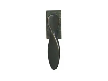 GAUDIUM MG2043 - DK bronze window handle on rose _ Fama International